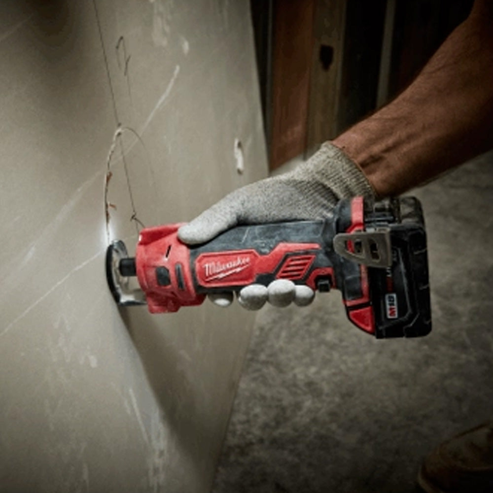 Milwaukee M18 Cut Out Tool (Bare Tool)